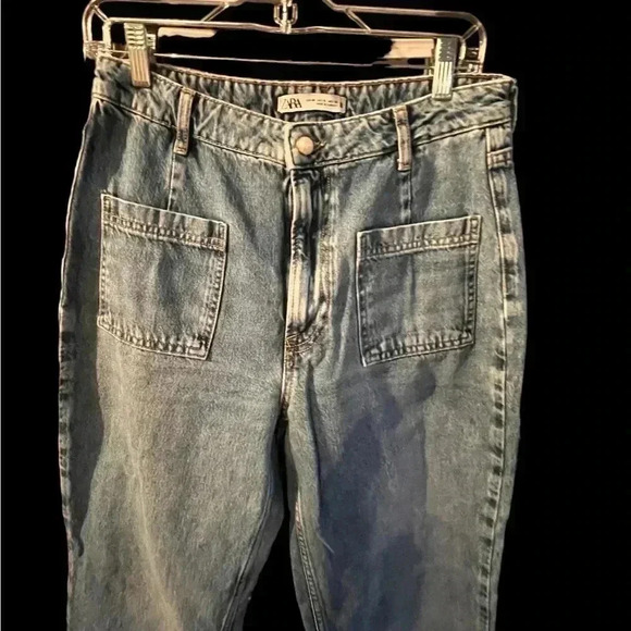 Zara Jeans - Size 8 - Picture 2 of 3